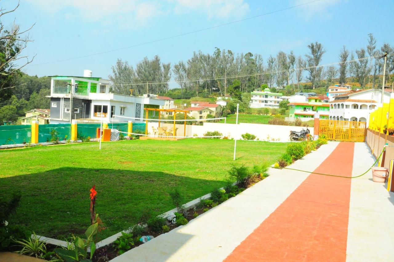 Bed and Breakfast Rose Garden Enclave For Families & Executives Udagamandalam Exterior foto