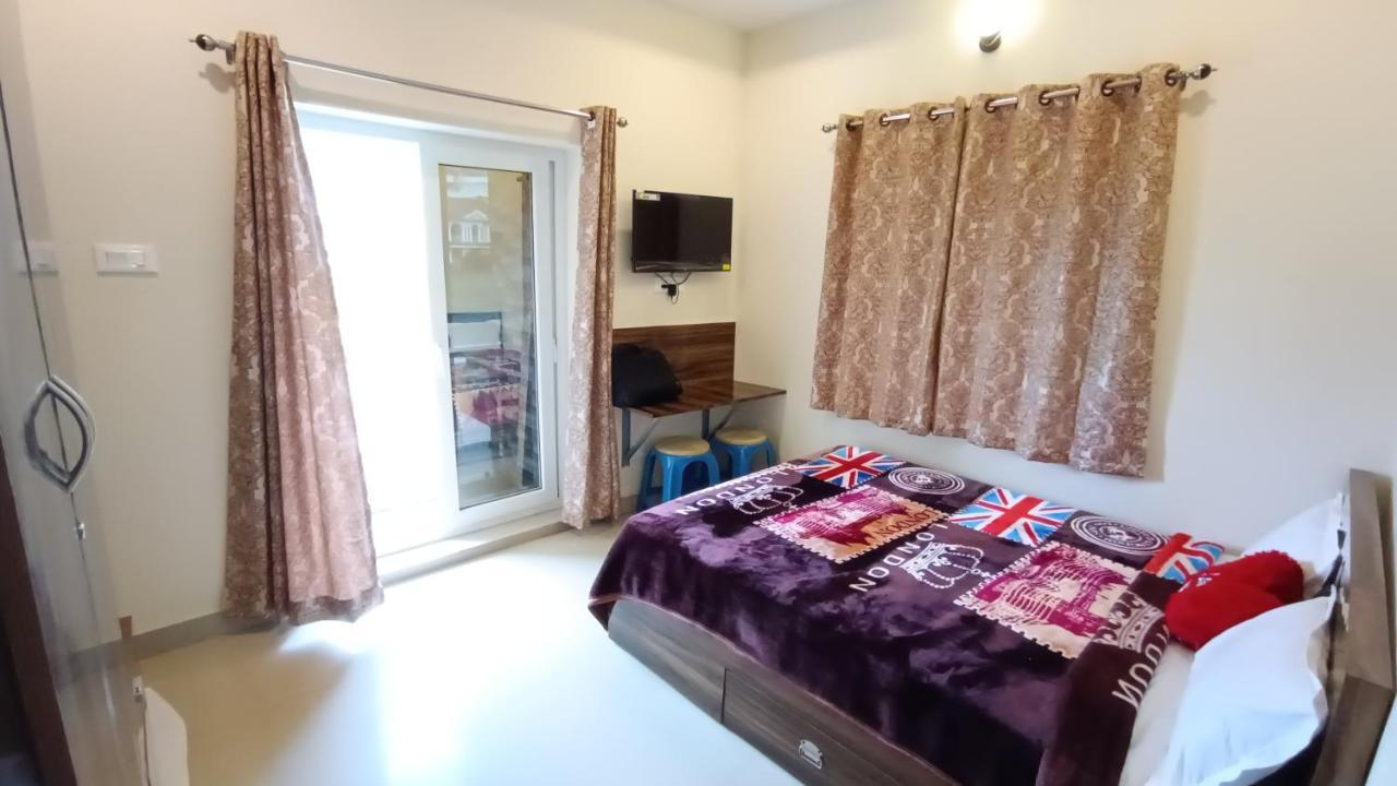 Bed and Breakfast Rose Garden Enclave For Families & Executives Udagamandalam Exterior foto