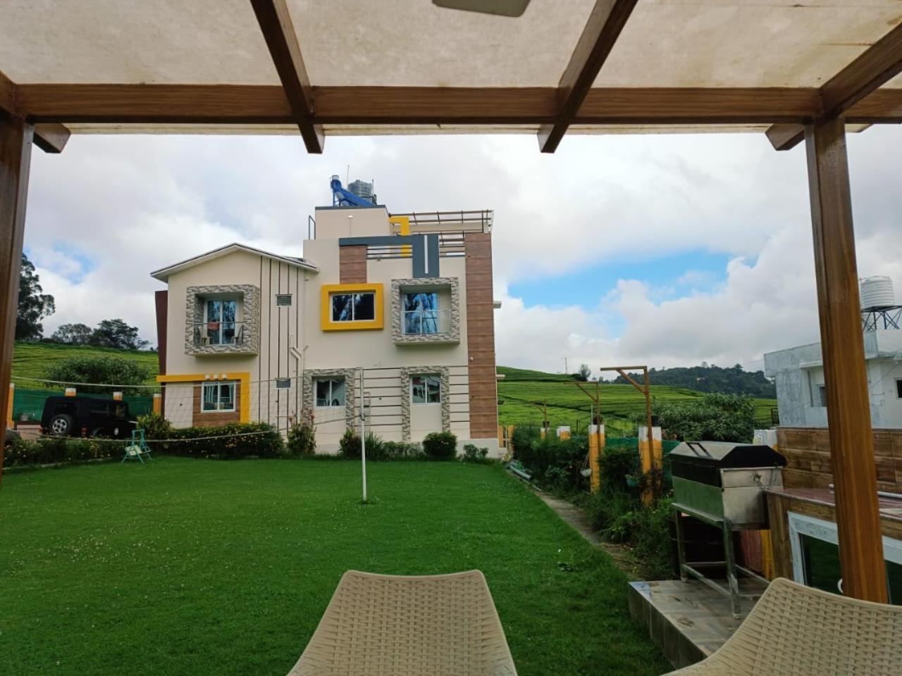 Bed and Breakfast Rose Garden Enclave For Families & Executives Udagamandalam Exterior foto