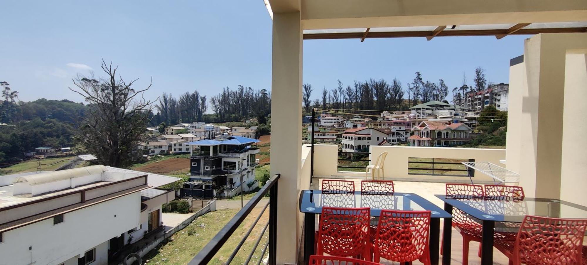 Bed and Breakfast Rose Garden Enclave For Families & Executives Udagamandalam Exterior foto
